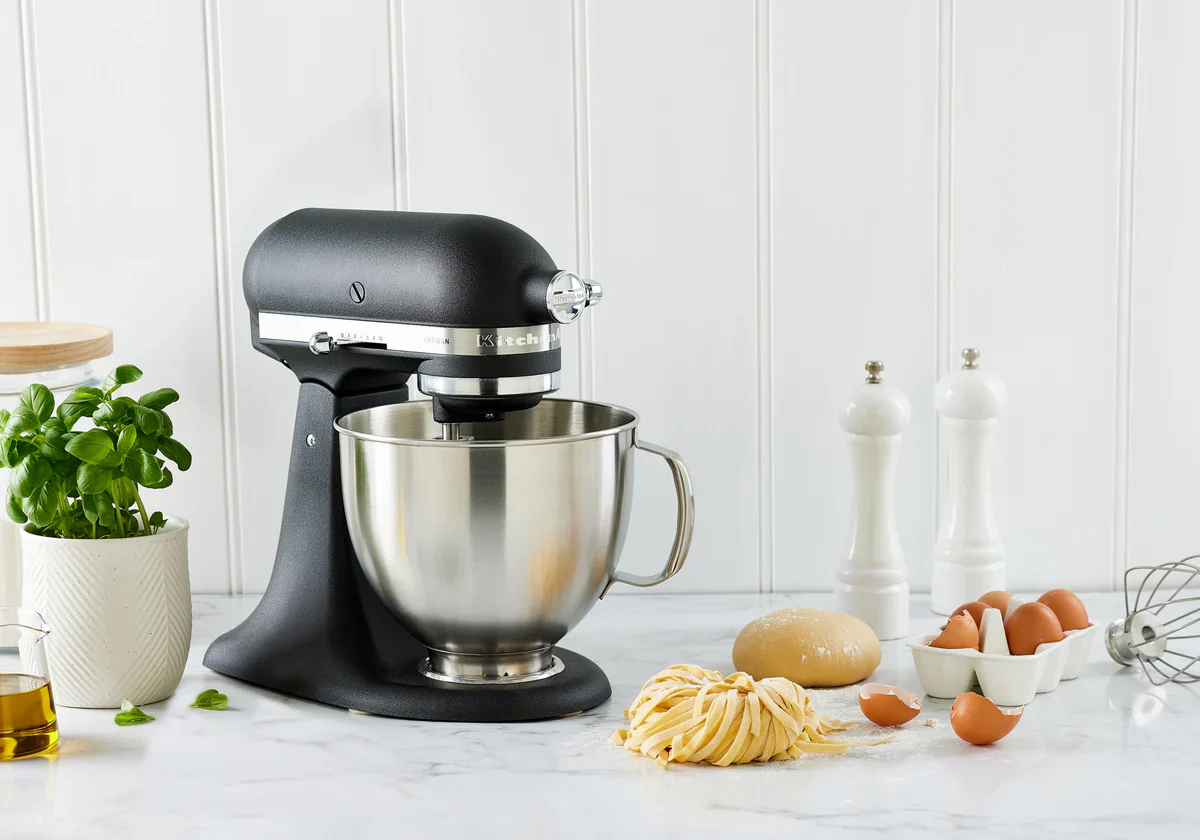 Artisan Tilt-Head Stand Mixer KSM192 + 3 Piece Pasta Attachment Bundle - Image 18